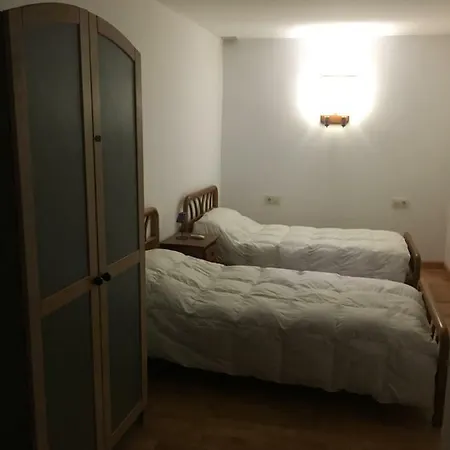 Alojamiento Ideal Grupo Bed & Breakfast *